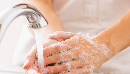 8 lỗi dễ mắc phải khi rửa tay khiến COVID-19 lây lan nhanh hơn